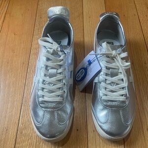Onitsuka Tiger by Asics Silver and Off White Sneakers